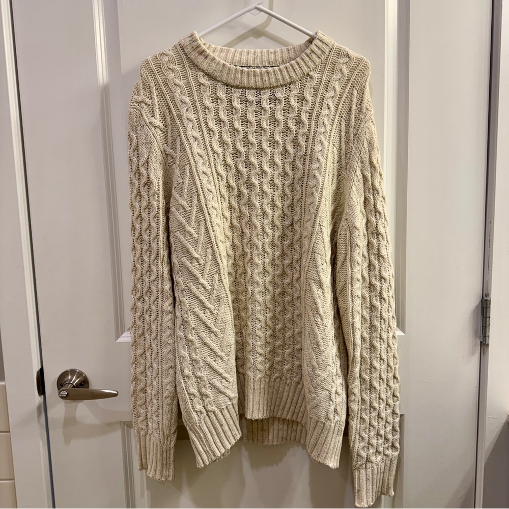 Men’s American Eagle Cream Cable Knit Sweater